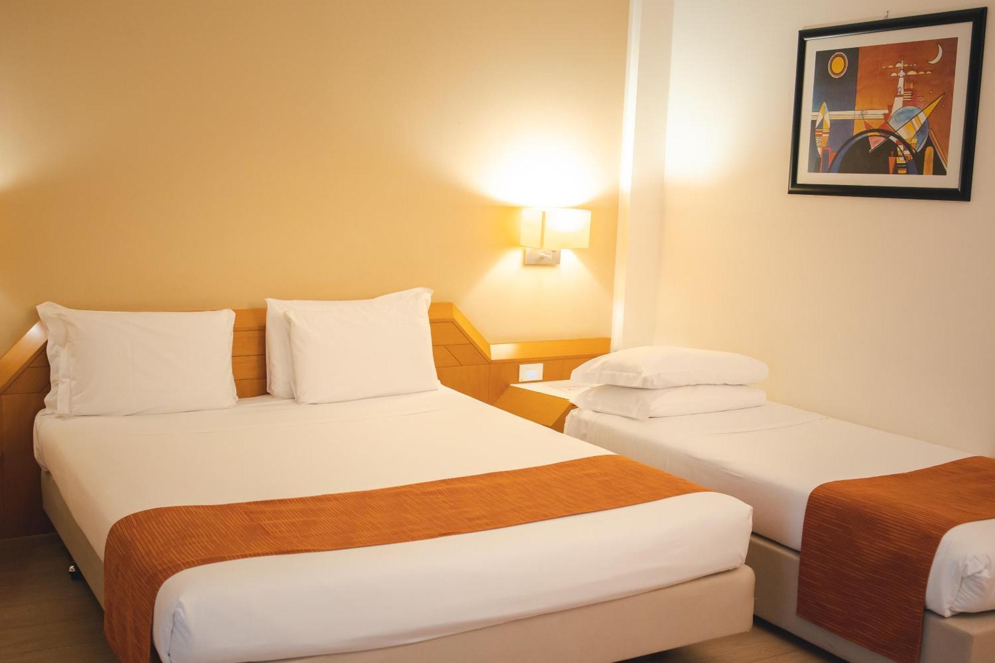 Best Western Mirage Hotel Fiera باديرنو دونيانو المظهر الخارجي الصورة